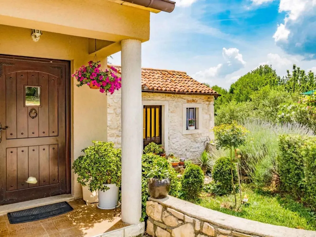 Holiday Home In Stepcici - Istrien 45764 Vozilici